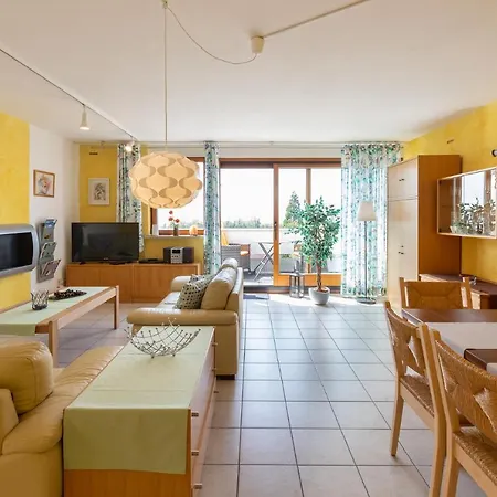 Ferienwohnung Mit Seeblick * Meersburg